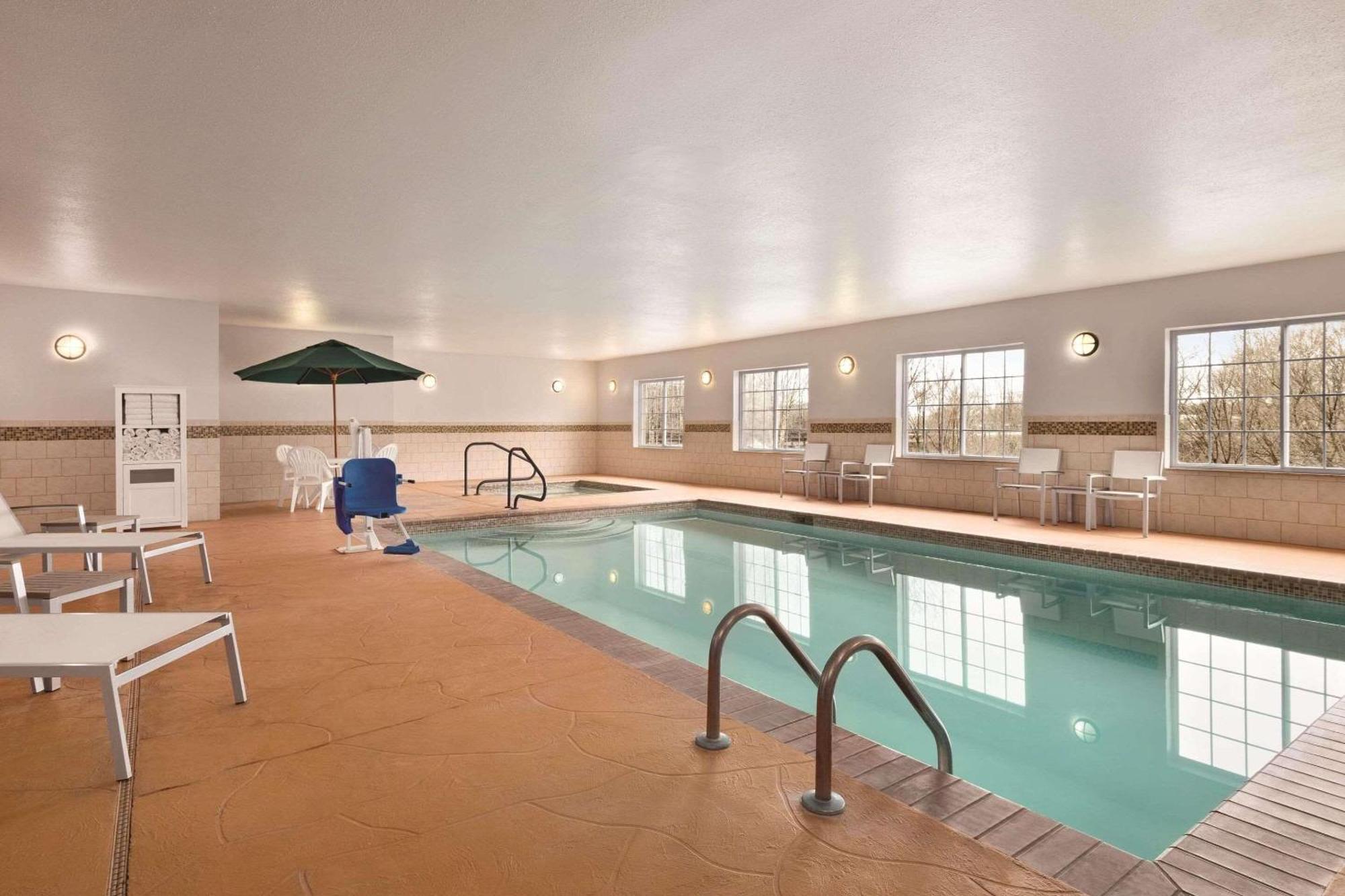 Country Inn & Suites By Radisson, Madison, Al Exterior foto